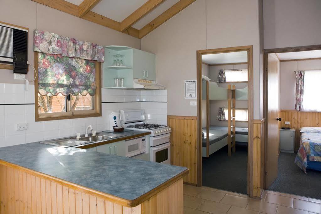 Big4 Batemans Bay At Easts Riverside Holiday Park ภายนอก รูปภาพ