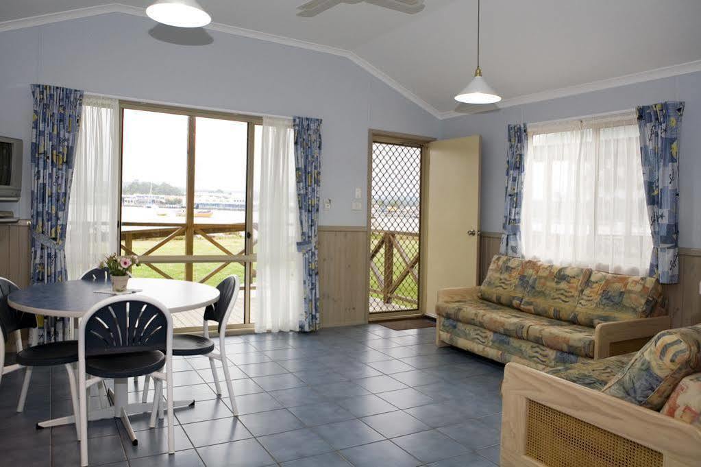 Big4 Batemans Bay At Easts Riverside Holiday Park ภายนอก รูปภาพ